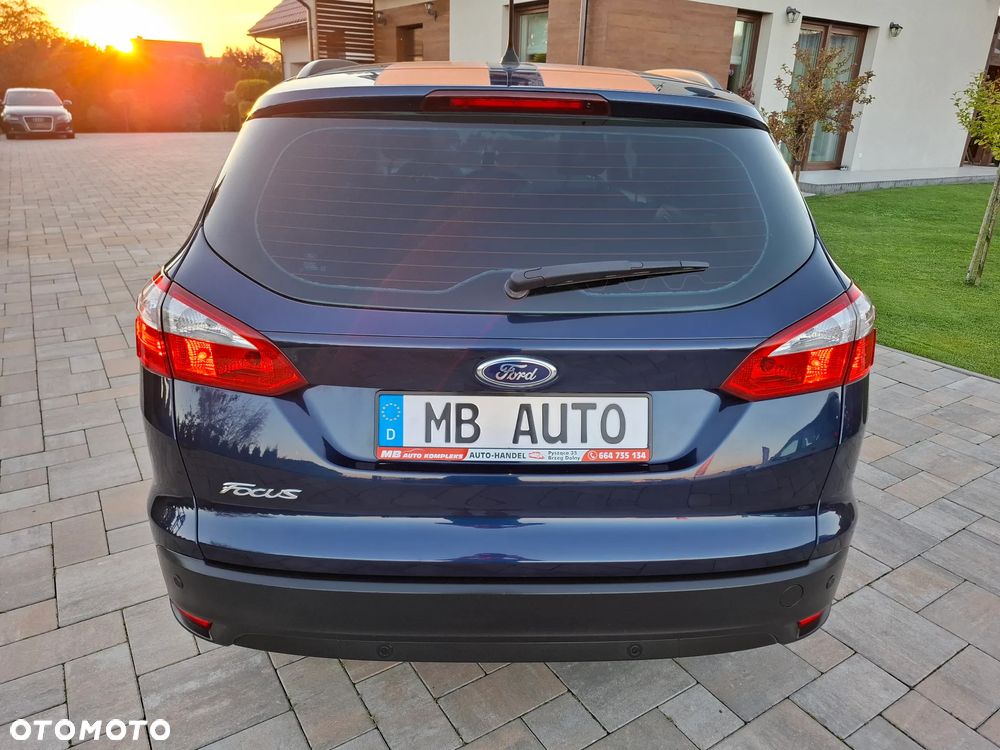 Ford Focus 1.6 TDCi DPF Champions Edition - 18