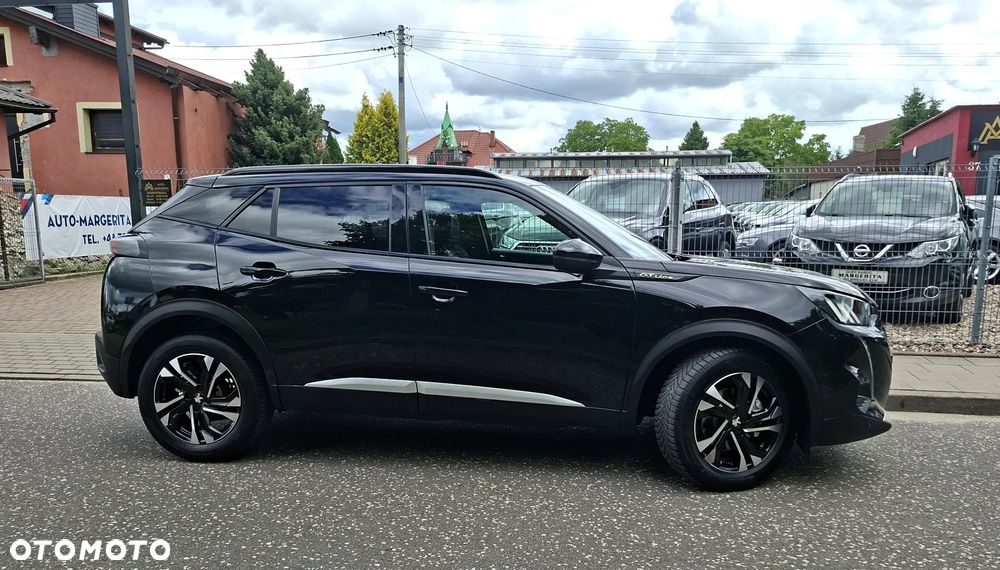 Peugeot 2008 1.5 BlueHDi GT Pack S&S EAT8 - 38