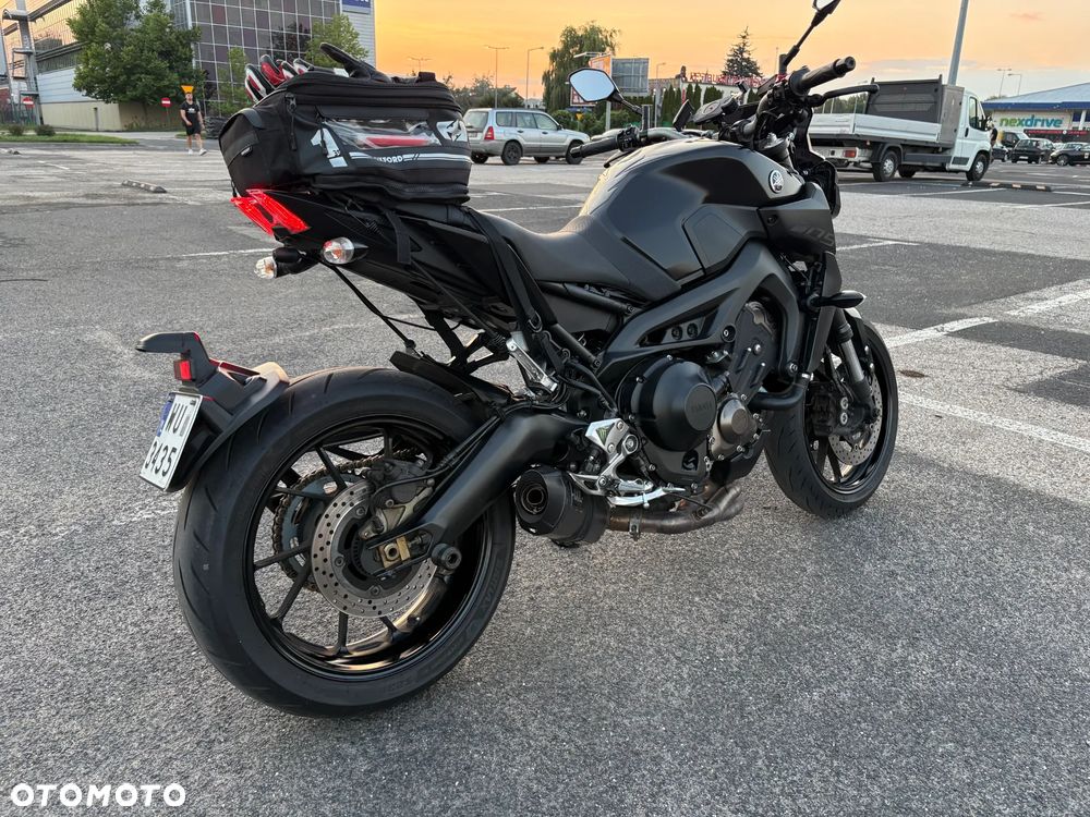 Yamaha MT - 2