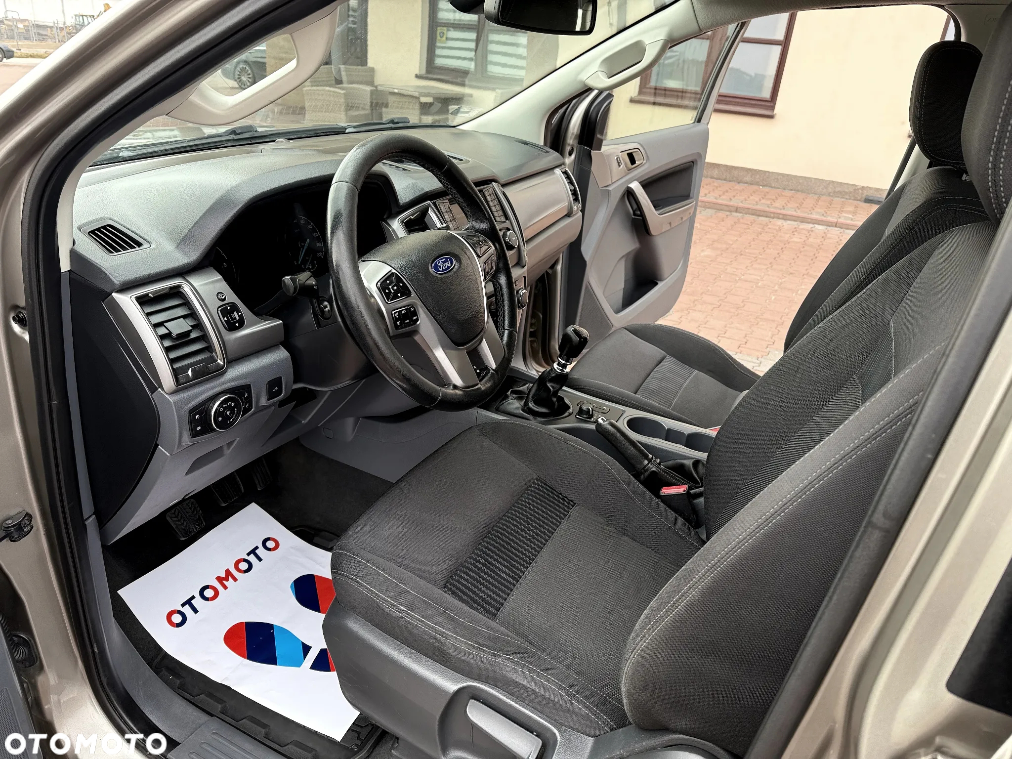 Ford Ranger 2.2 TDCi 4x4 DC XLT EU6 - 22