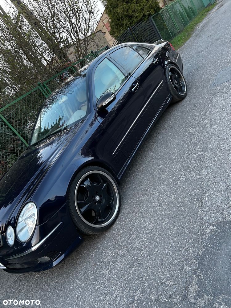 Mercedes-Benz Klasa E 500 T Elegance - 12