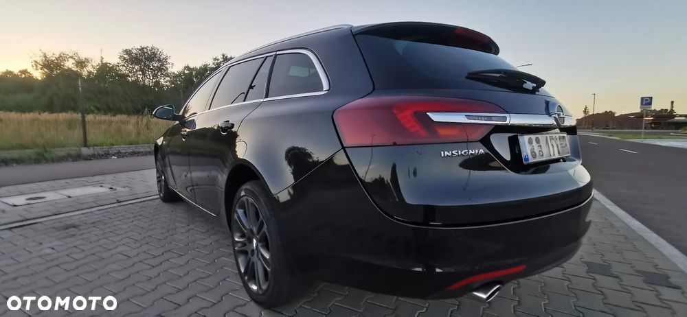 Opel Insignia 2.0 Bi Turbo CDTI 4x4 Sports Tourer Business Innovation - 6