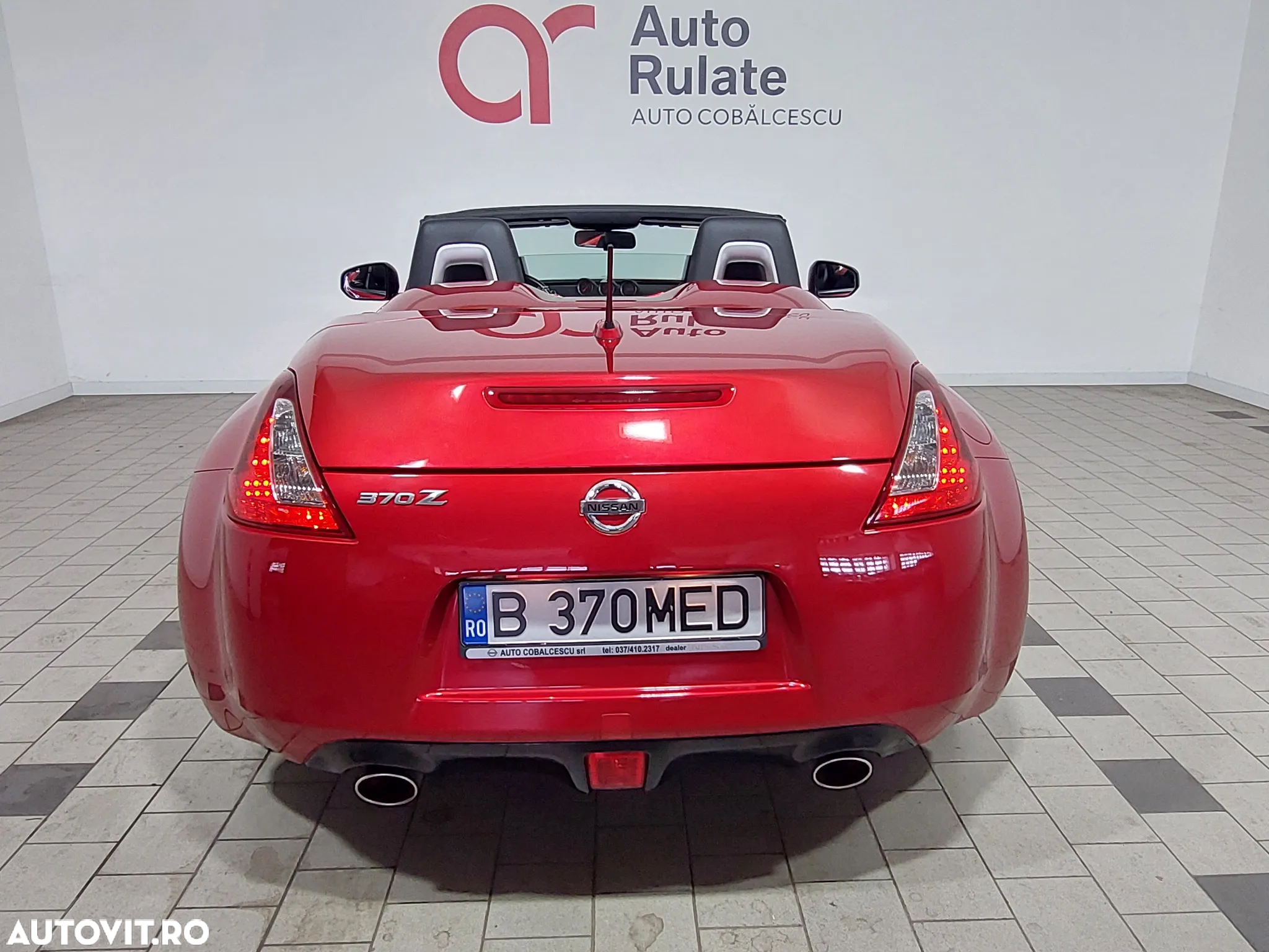 Nissan 370 Z - 9