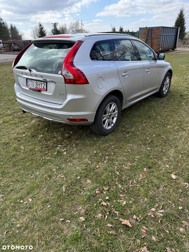 Volvo XC 60 D3 Momentum - 4