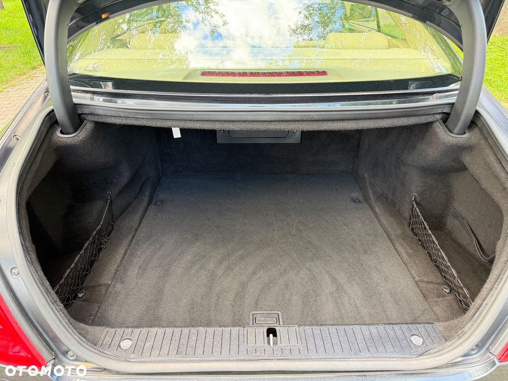 Mercedes-Benz CL 500 4-Matic BlueEff - 33