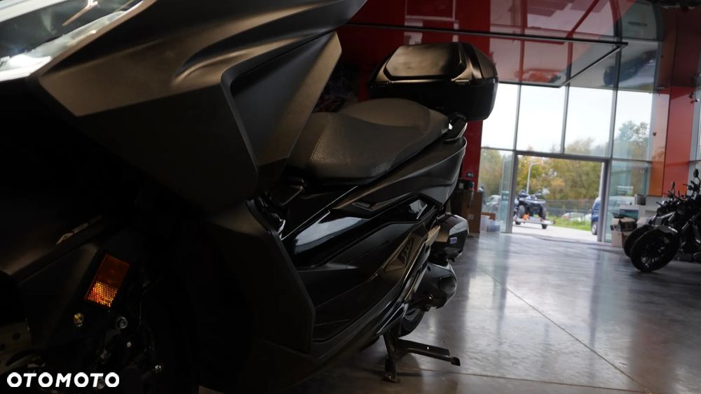 Honda NSS - 16