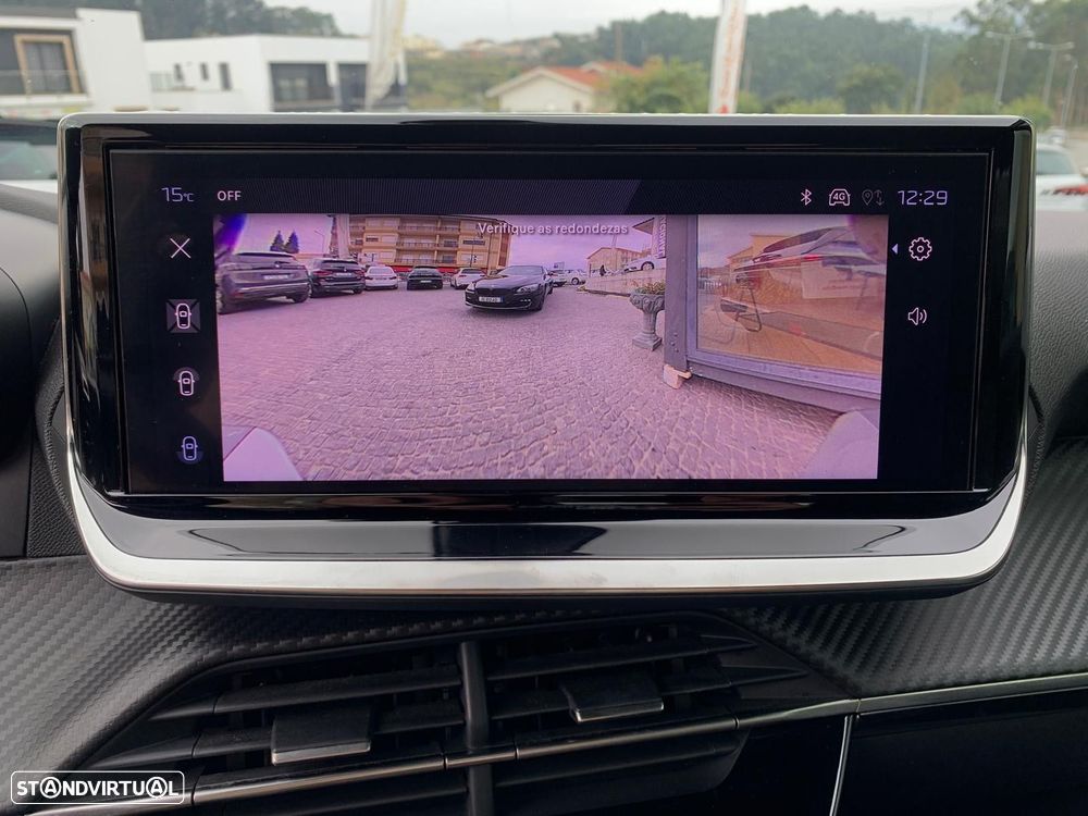 Peugeot 2008 1.5 BlueHDi Allure EAT8 - 30