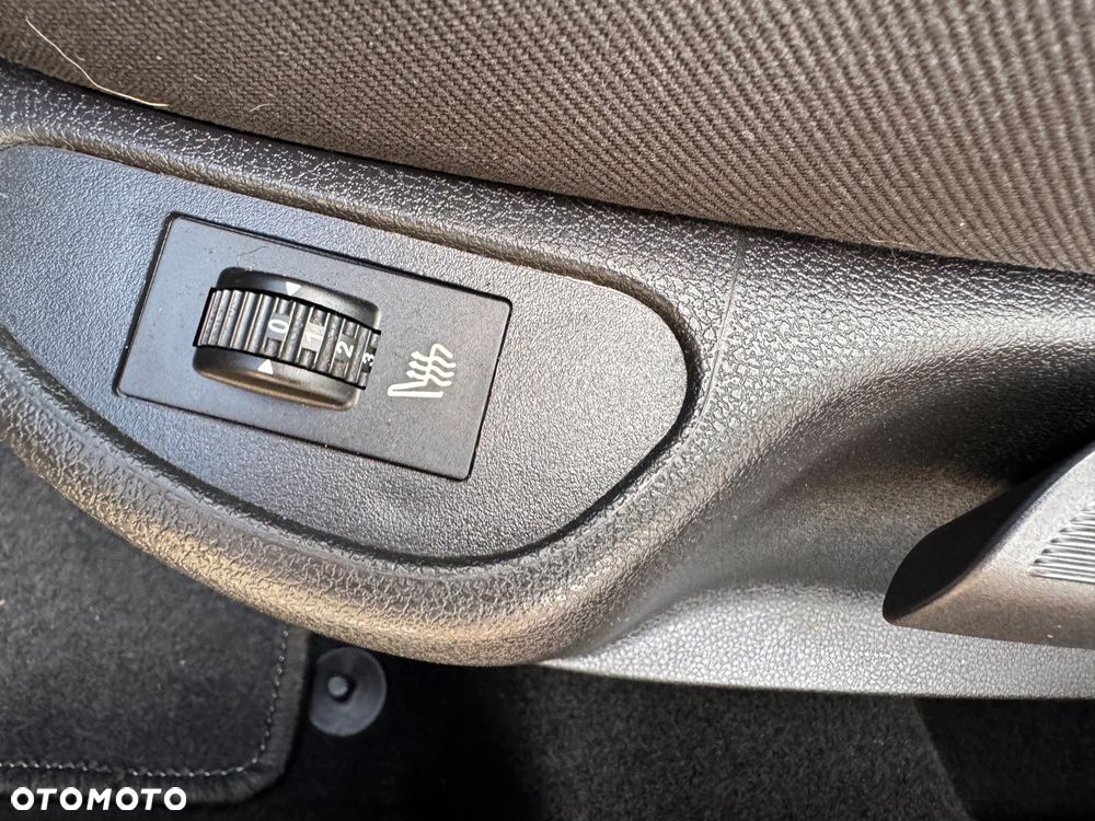 Peugeot 308 2.0 HDi Allure - 20