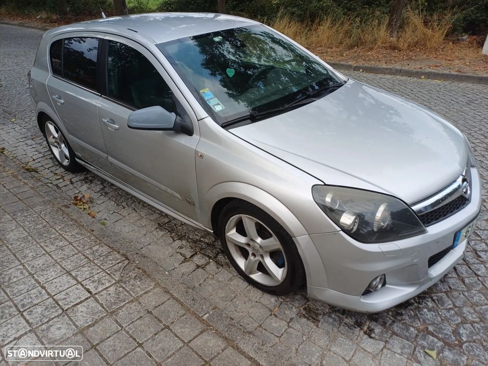 Opel Astra 2.0 T Cosmo - 6