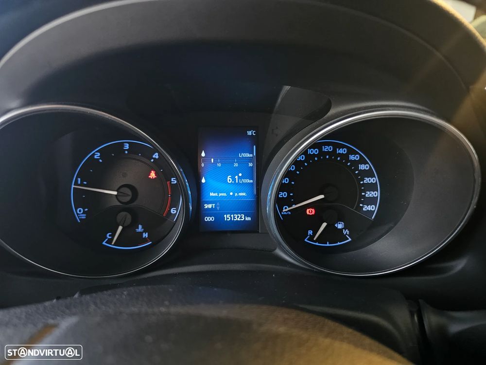 Toyota Auris 1.6 D-4D Comfort+Navi - 22