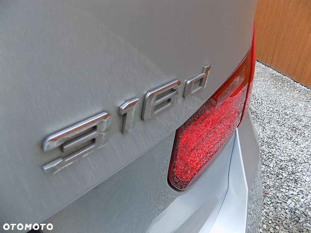 BMW Seria 3 316d Sport Line - 25