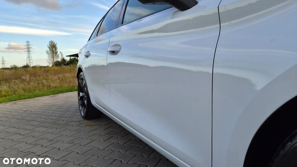 Cupra Leon 1.5 eTSI DSG - 12