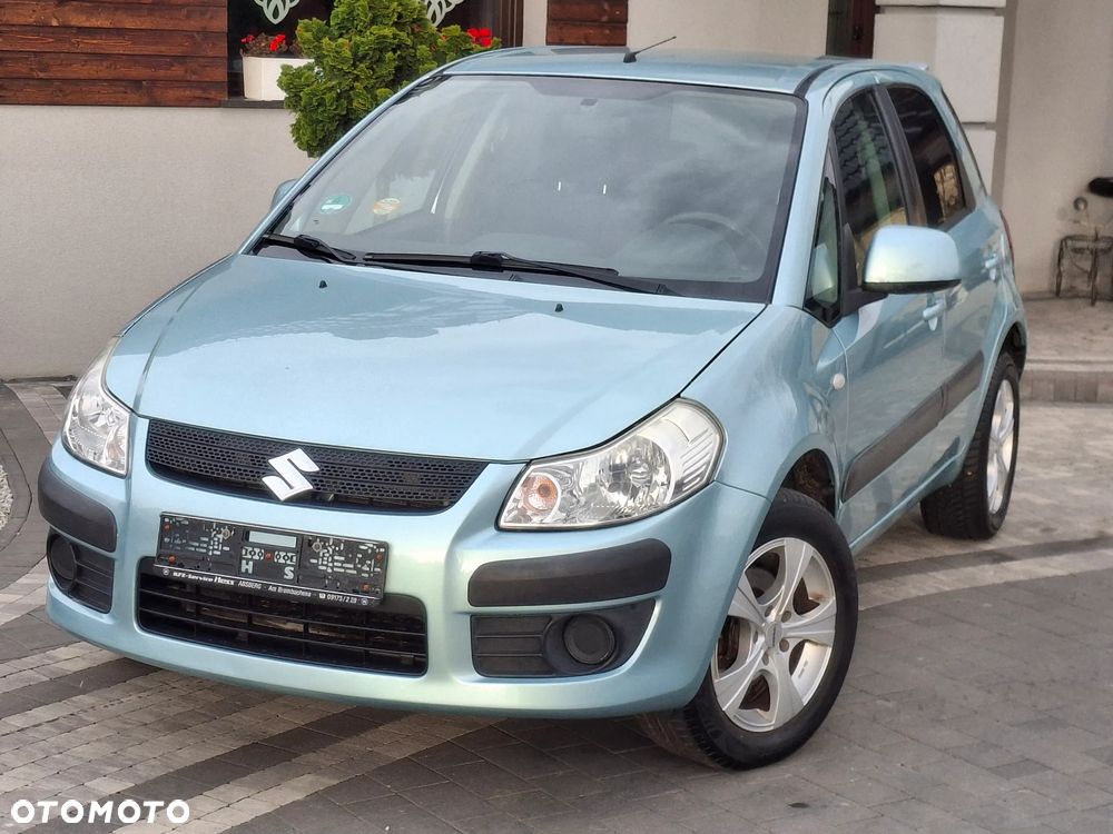 Suzuki SX4 1.6 GS / Premium - 3