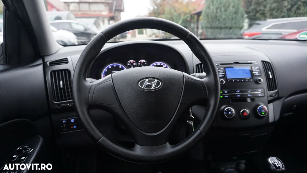 Hyundai i30 1.4 GL Comfort - 16