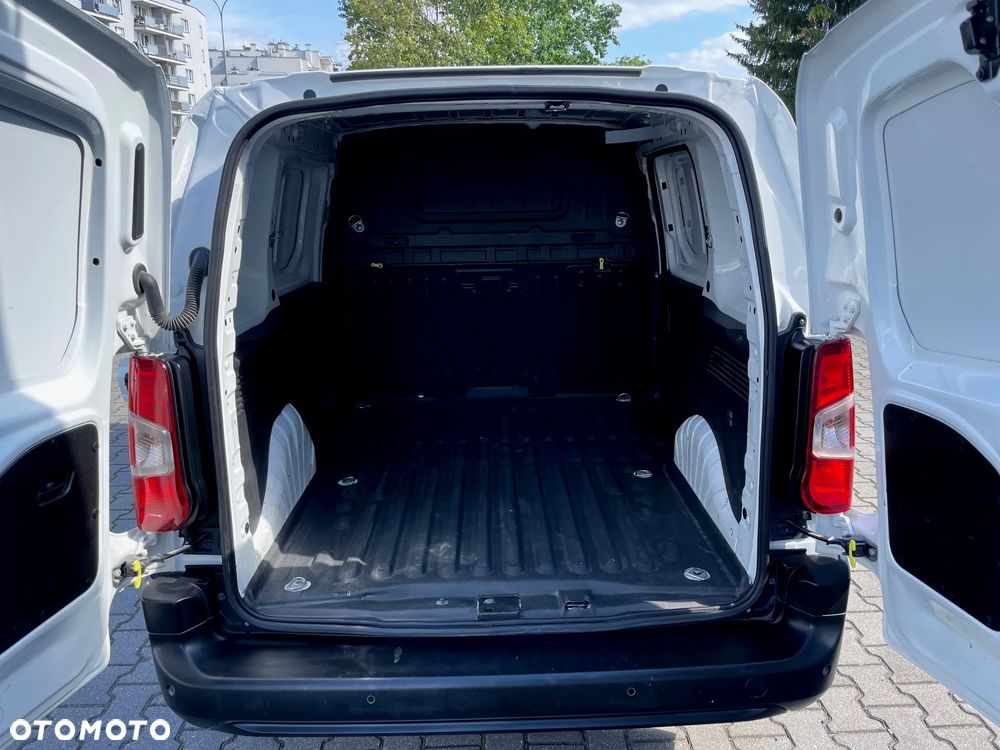 Citroën BERLINGO - 17