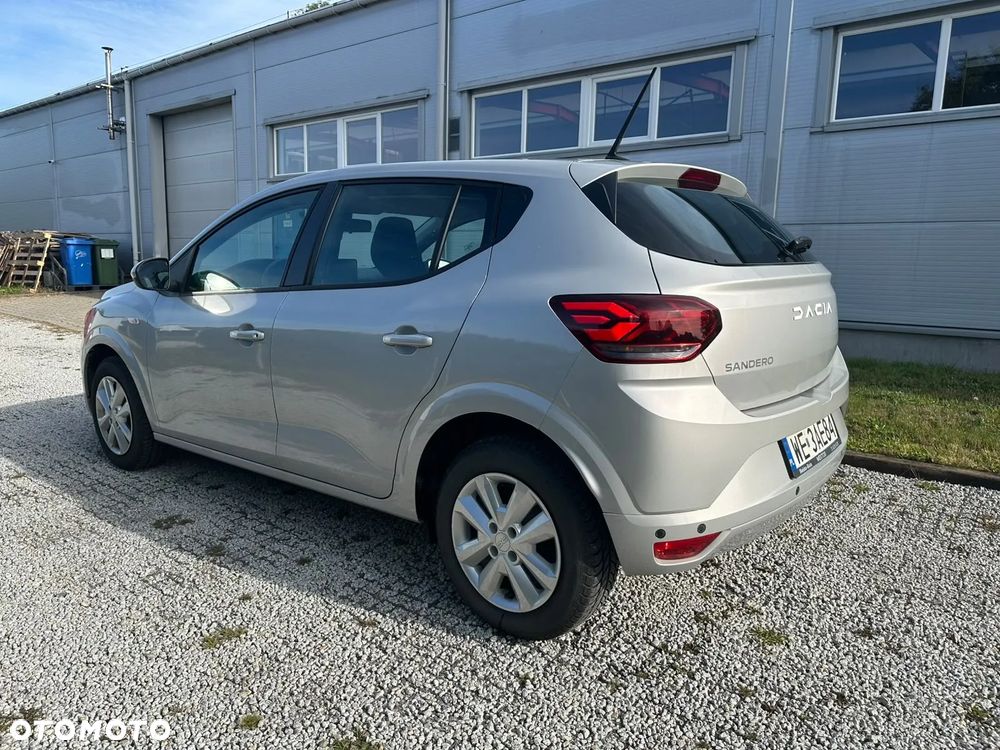 Dacia Sandero - 9