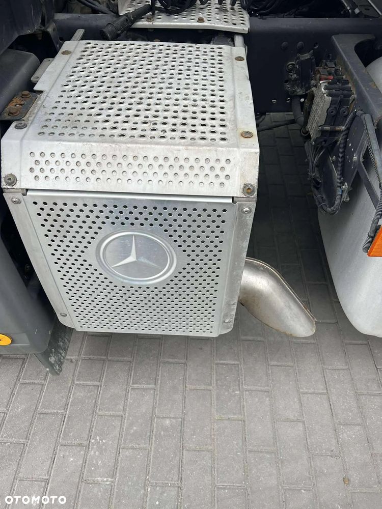 Mercedes-Benz Actros 1844 - 12
