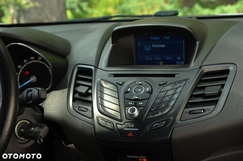 Ford Fiesta 1.5 TDCi ST&St Titanium - 31