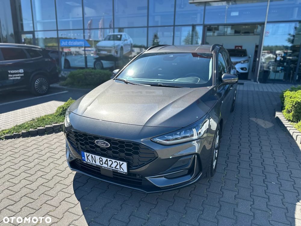 Ford Focus 1.0 EcoBoost Hybrid ST-LINE X - 5
