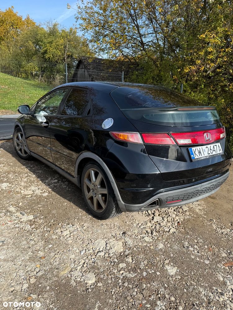 Honda Civic - 4