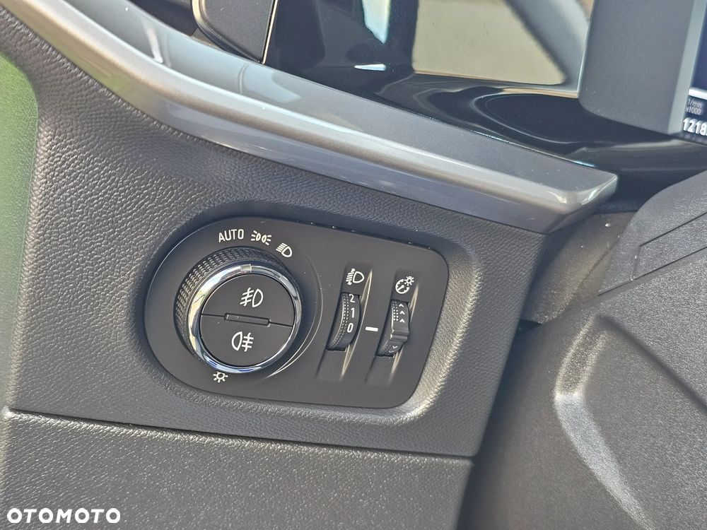 Opel Mokka 1.5 Business Elegance - 25