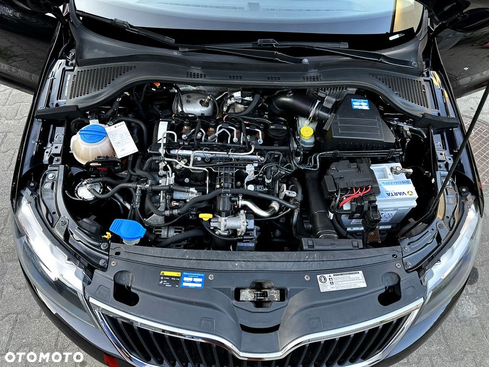 Skoda RAPID 1.6 TDI DSG Drive - 18