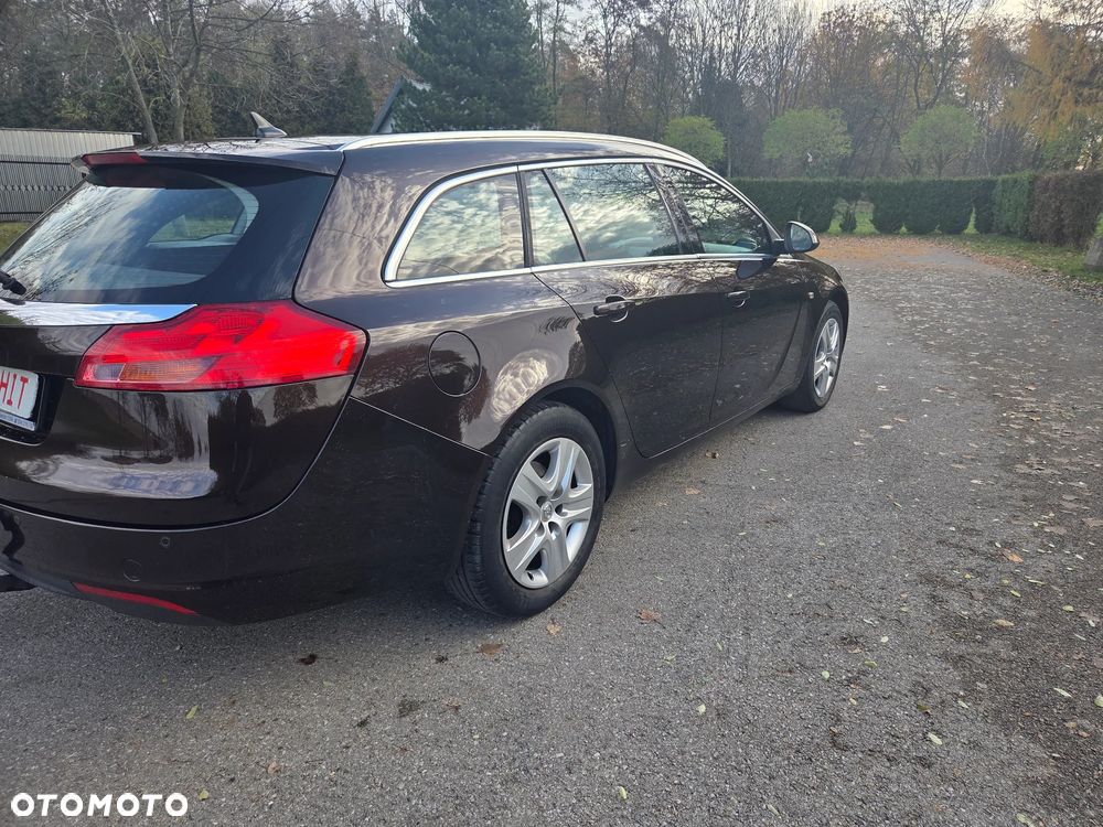 Opel Insignia 1.4 T Edition S&S - 9