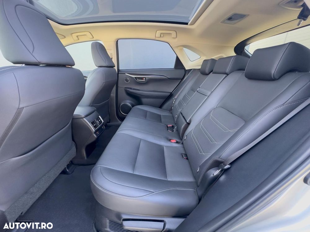 Lexus Seria NX 300h AWD Luxury - 17