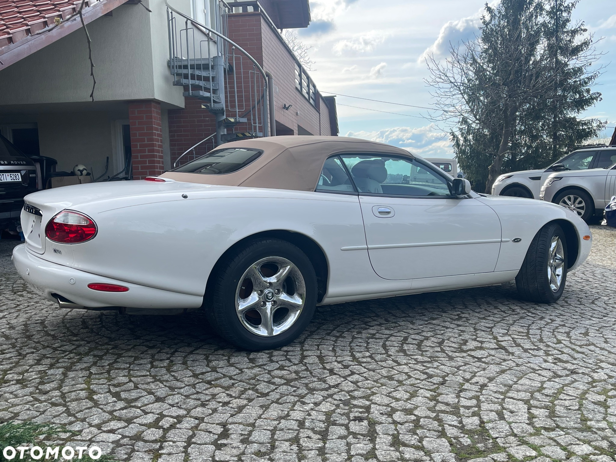 Jaguar XK8 4.0 - 8