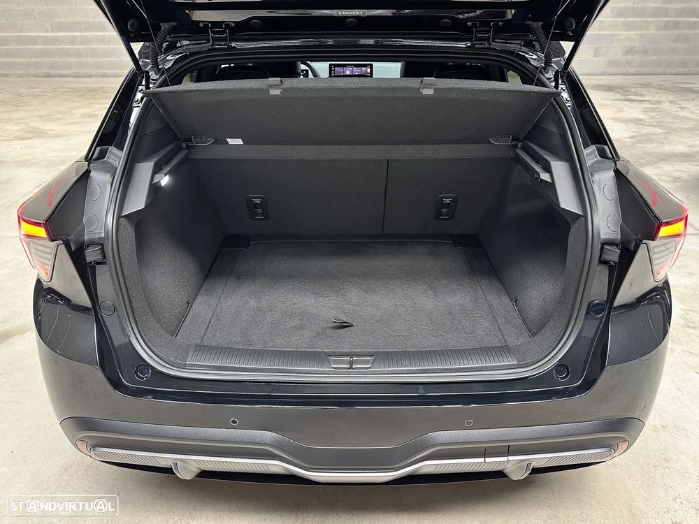 MG MG4 77 kWh Extended Range Luxury - 47