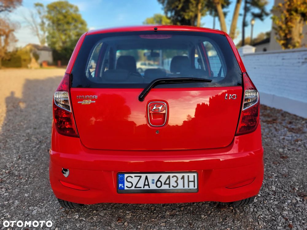Hyundai i10 1.1 Classic + - 28