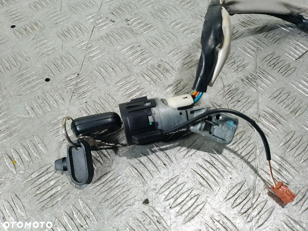 STACYJKA PEUGEOT PARTNER LIFT 2.0 HDI - 3