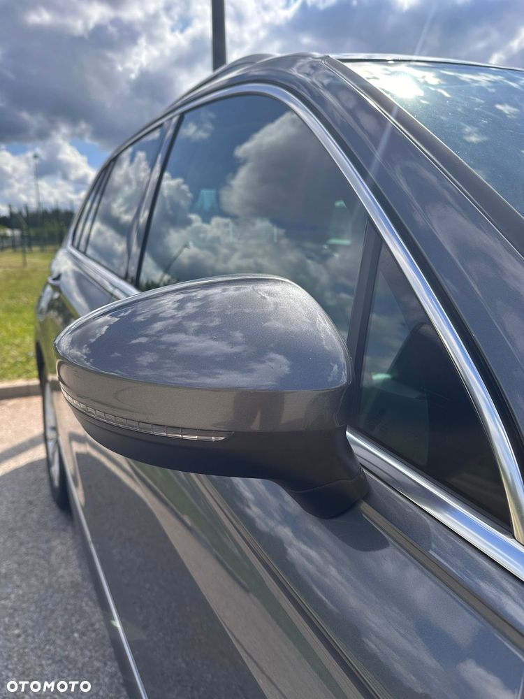 Volkswagen Tiguan - 17