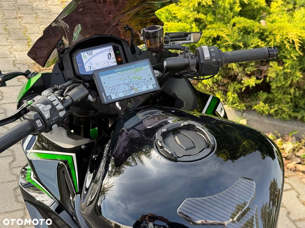 Kawasaki Ninja 1000 SX - 30