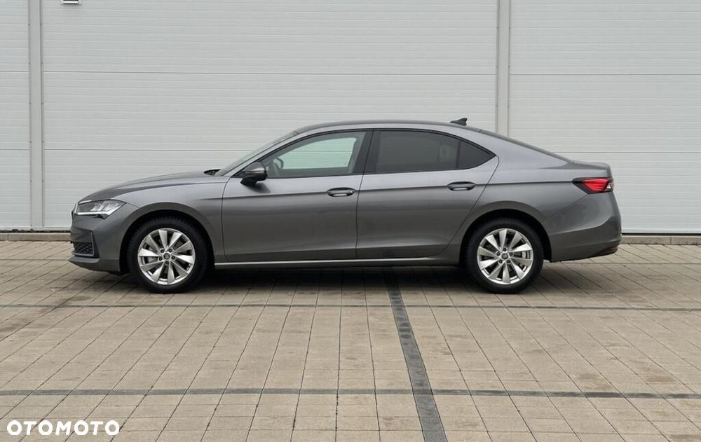 Skoda Superb 1.5 TSI mHEV Edition 130 DSG - 4