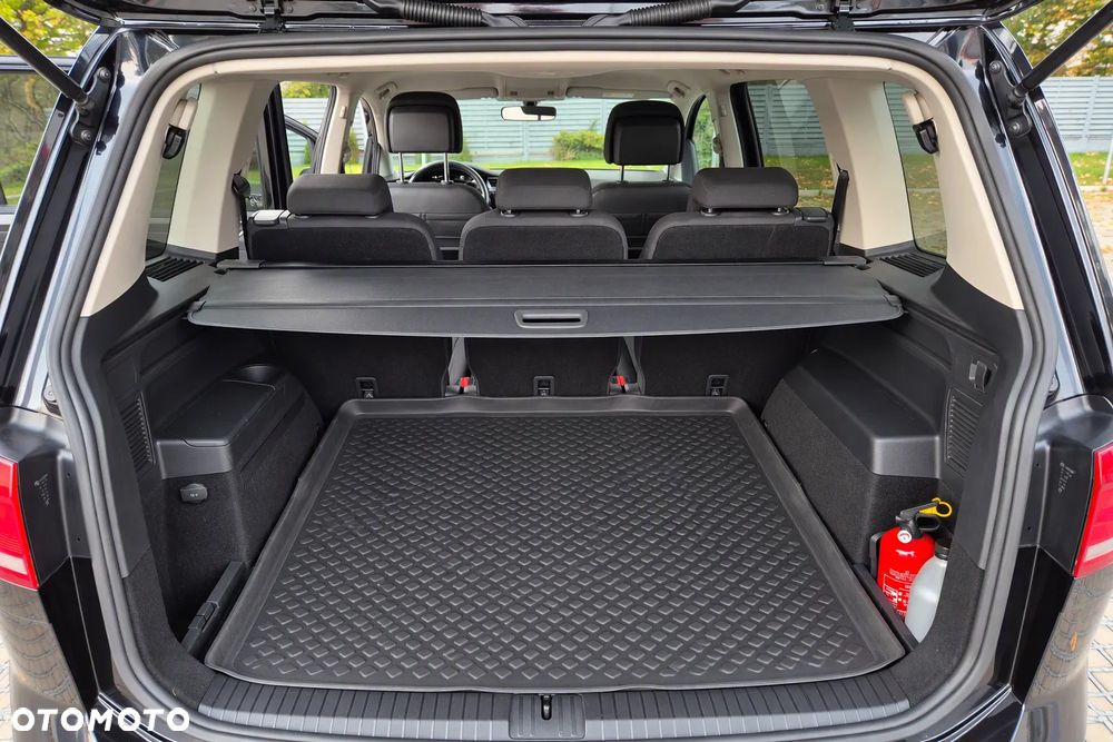 Volkswagen Touran 1.8 TSI BMT Highline DSG - 18