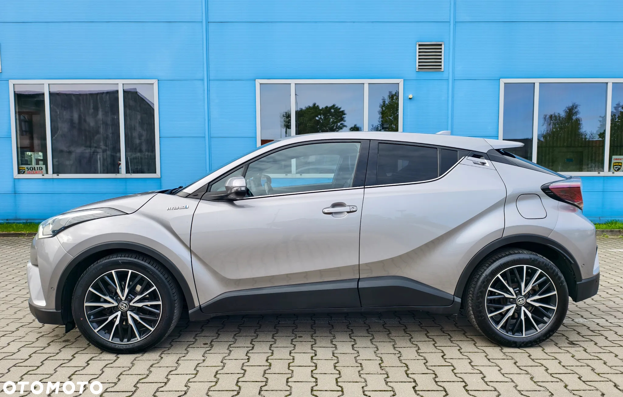 Toyota C-HR Hybrid Lounge - 3