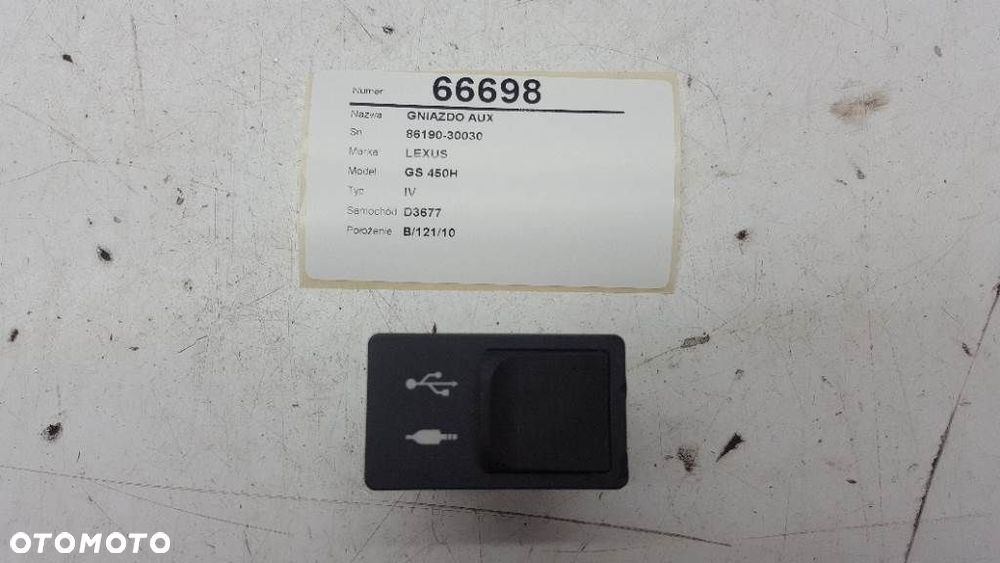 GNIAZDO AUX PORT USB LEXUS GS IV 450H 86190-30030 - 2