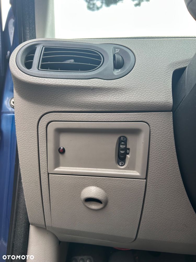 Renault Modus - 23