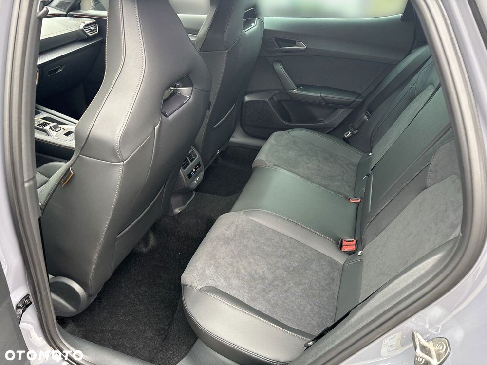 Cupra Formentor 1.5 eTSI mHEV DSG - 17