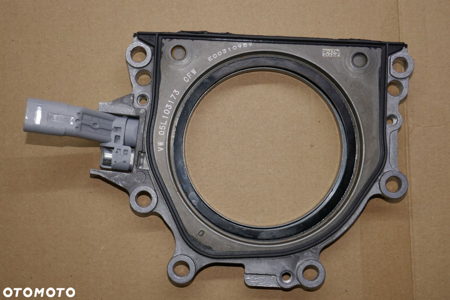 USZCELNIACZ WAŁ KORBOWEGO VW AUDI 05L103173 - 10