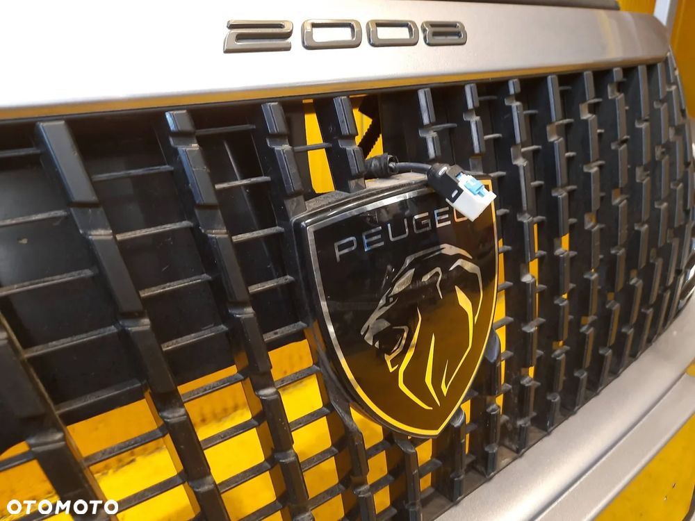 Peugeot 2008 II ZDERZAK PRZÓD PRZEDNI 6 PDC SREBRNY - 5