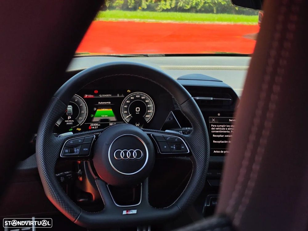 Audi A3 Sportback TFSIe 150 kW S tronic S line - 19