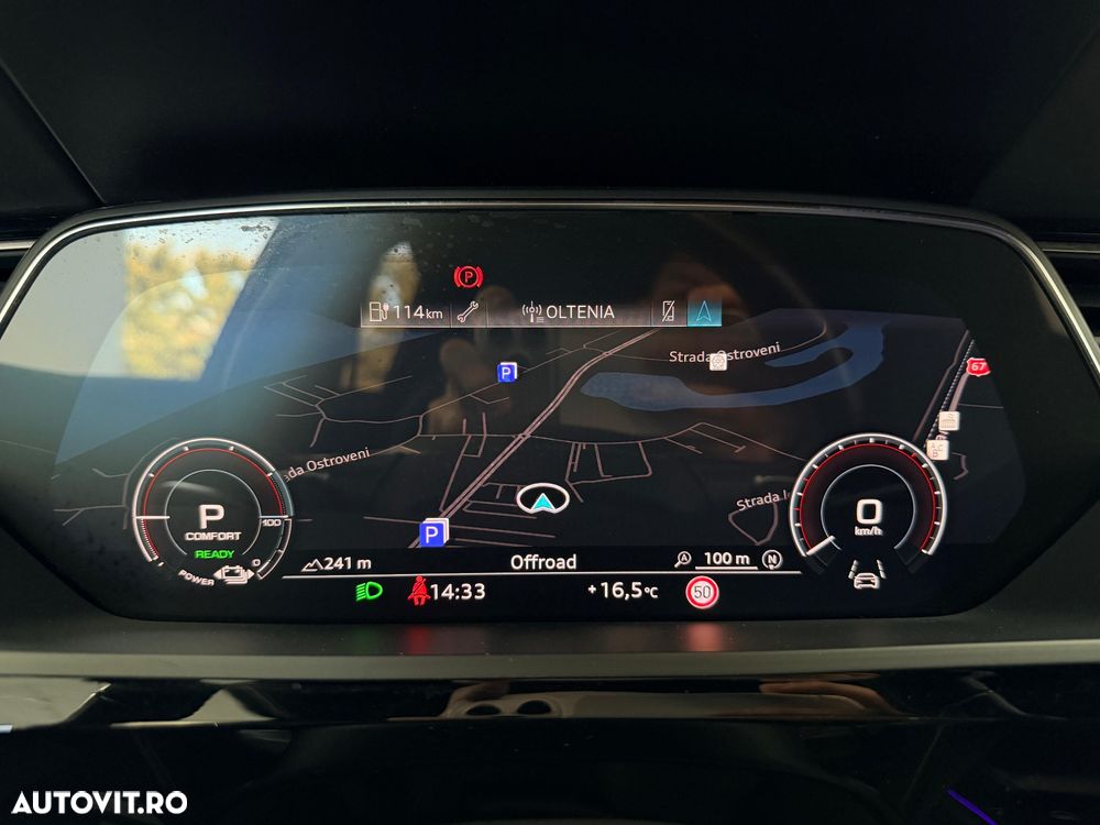 Audi e-tron - 39
