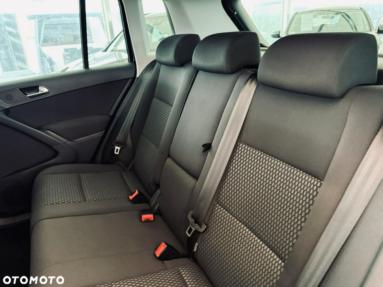 Volkswagen Tiguan - 34