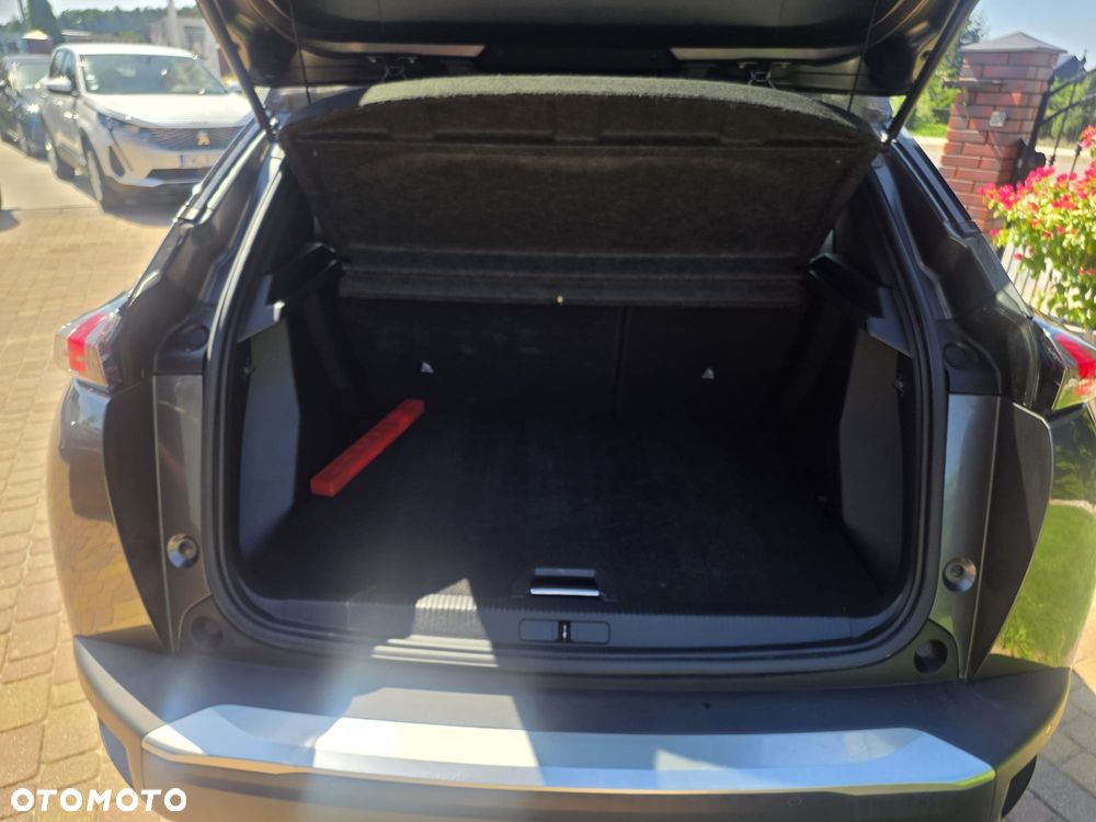 Peugeot 2008 PureTech 100 Business - 13