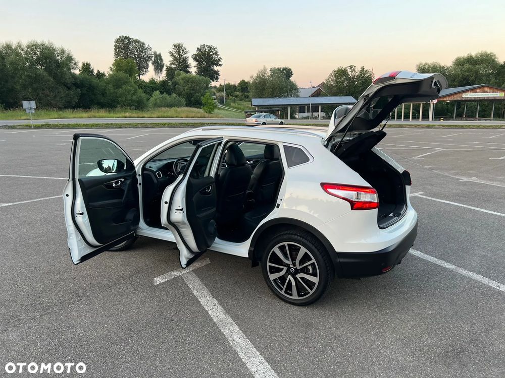 Nissan Qashqai 1.6 DCi Xtronic ACENTA - 11