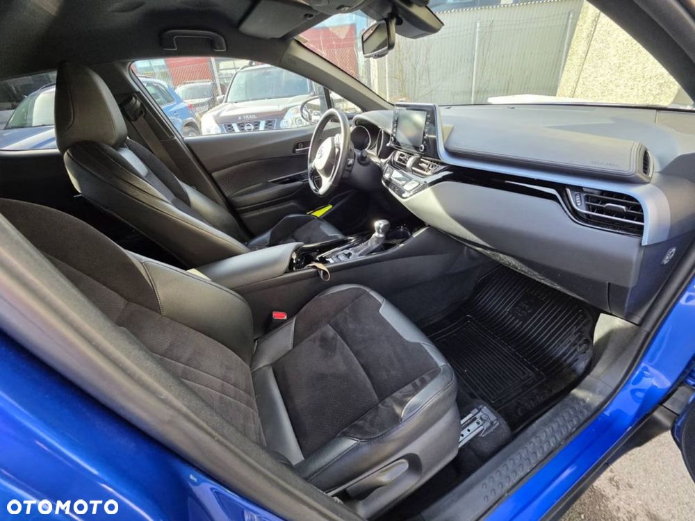 Toyota C-HR Style Selection - 12