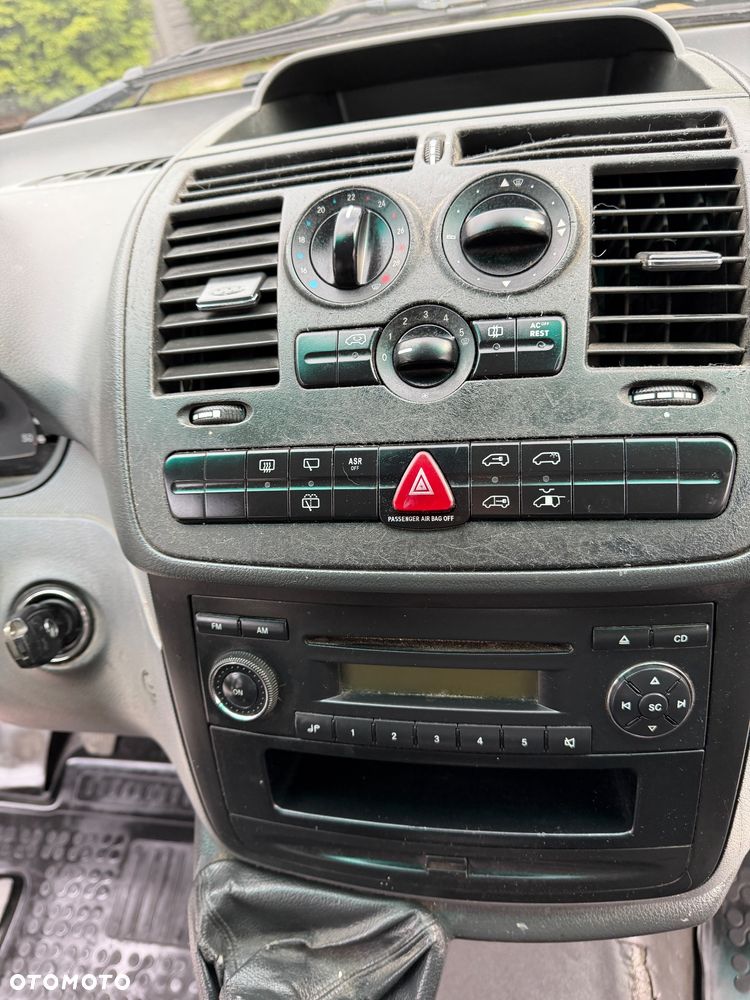 Mercedes-Benz Vito - 31