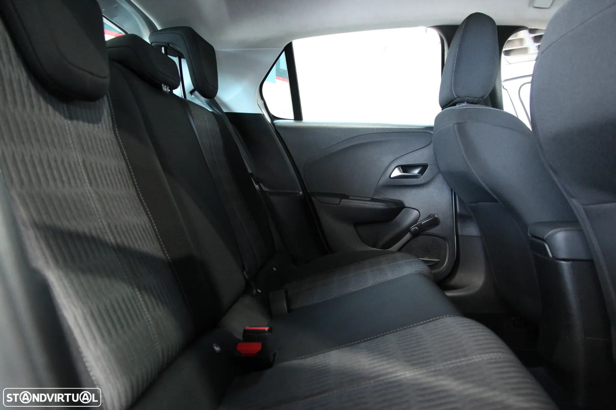 Opel Corsa 1.2 Business - 20